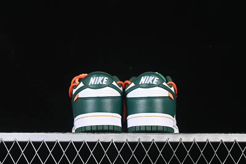 All categories Nk SB Dunk Series Nk SB Dunk Low High-end customized low-top sneakers Nike SB Dunk Low Laser Green Straps Low-top casual sneakers DD1391-101